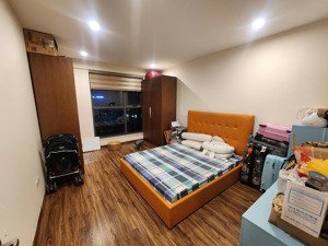 bán căn hộ the golden palm lê văn lương,, 104,4m2 giá chỉ 8,8 tỷ