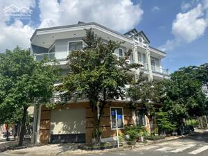 BÁN GẤP CĂN GÓC 2MT, KDC P. An Phú, Tp. Thuận An.