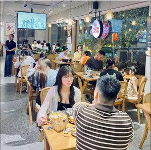 bán nhà mặt phố hàng cót 200m2x6 tầng thang máy, lô góc, mt 17m, vỉa hè, đường 2 chiều chỉ 155 tỷ.