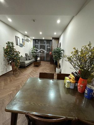 chính chủ bán gấp căn 2 ngủ, 92m2 giá nhỉnh 5,x tỷ tòa hpc landmark 105 tố hữu, hà đông. sđcc