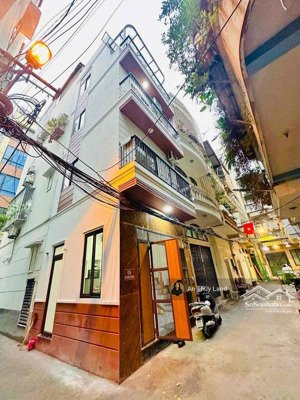 siêu phẩm nhà đẹp-căn góc phân lô vương thừa vũ - ô tô đỗ cửa - 7 tỷ- 4 tầng - 20m2- nhà mới ở luôn