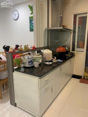 Cần cho thuê căn hộ giai việt full nội thất