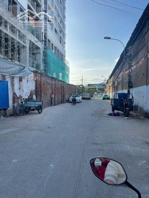 nhà đẹp 4 tầng , 51m2, 4pn, ngang 5 vuông vức - gần cầu chà và quận 8 - chỉ 6.15 tỷ