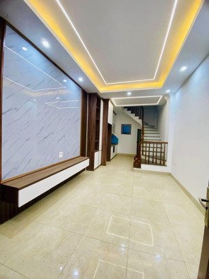 4.4 tỷ còn thương lượng nhà thanh lãm 31m2 x 5 tầng mới cạnh bến xe yên nghĩa - lh: 