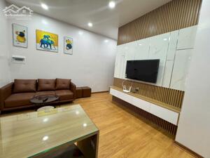 Cho thuê căn hộ 2 phòng ngủ wc khép kín chỉ 10tr tại Vinhomes Marina