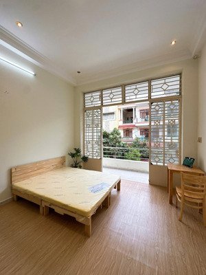 phòng hẻm xe hơi full nội thất ban công 5 bước chân đến chợ giá chỉ từ 5tr5 ngay đinh bộ lĩnh