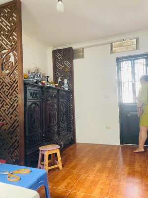 nóng! chỉ 8.7 tỷ có ngay nhà 5 tầng lý thường kiệt, hoàn kiếm - 3 bước ra mặt phố - full nội thất