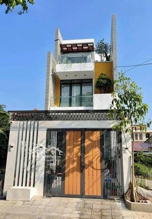 nhà ngộp chủ bán nhanh công chứng ngay cách ngã tư sở sao 5p