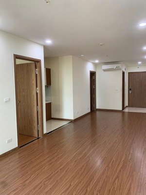 cho thuê cc eco green city, nguyễn xiển 11,5 triệu, 75m2, 2pn, 2wc, ntcb + giường tủ