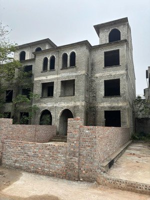 bán biệt thự nhà vườn 4 tầng, 251m2, căn áp góc đẹp tại khu đô thị nam an khánh. lh: 