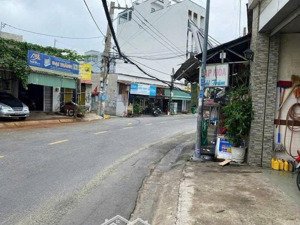 ra nhanh đất ngay chợ bình chánh, sau lưng trường thpt bình chánh, 170m2/1ty4,full thổ, shr