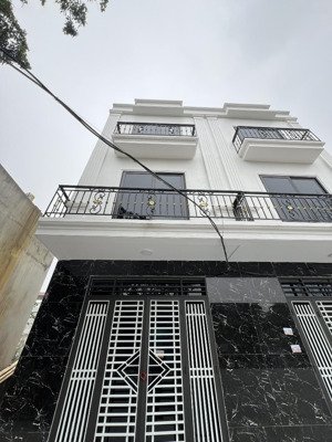 giá 2.79 tỷ - nhà mới 4 tầng - vị trí sát hà đông tại sao căn nhà lại có mức giá như vậy?