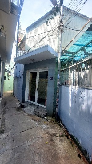 kẹt tiền bán rê nhà phố sát biển ngay trung tâm quận thanh khê, đà nẵng, gần trường chợ bệnh viện