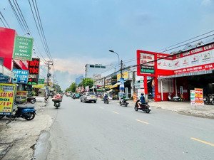 bán nhà mặt tiền cn1 ngay aeon tân phú, dt: 8x22, sẵn hđ thuê 45tr/tháng!
