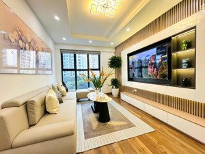 bán căn hộ 3 phòng ngủ toà s3 goldmark city-full nội thất, tầng cao, giá chỉ 6.7 tỷ. liên hệ mr.duy