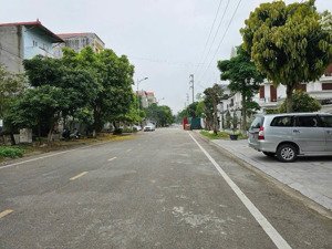 bán đất thuận thành, bắc ninh. 85m2 * mt 4,3m * 2,7 tỷ. ô tô tránh, kinh doanh.