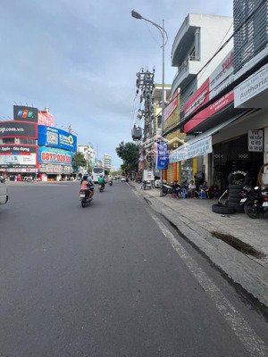 bán nhà mặt tiền đường thái nguyên - tttp nha trang kinh doanh sầm uất