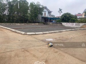 cần bán gấp đất gần trung tâm thị trấn xuân mai trục kinh doanh 7m giá chỉ 1.9 tỷ sổ đỏ chính chủ