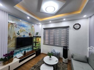 bán căn nhà thịnh hào - 25m2 - 5 tầng - 3 mặt thoáng - giá bất ngờ