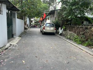 bán đất tổ 19 thị trấn đông anh đường ô tô tránh nhau đầy đủ tiện ích