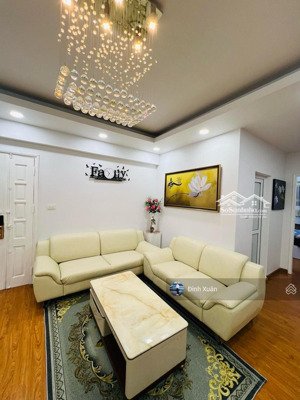 bán gấp nhà tập thể kim liên- 70m- 3 ngủ- thoáng sáng- full đồ ở ngay