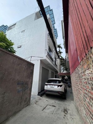 nhà 4 tầng phố thiên lôi - gần aeon mall - oto đi qua nhà - giá 3,x tỷ