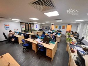 bán tòa nhà đẹp nhất mặt phố trần thái tông cầu giấy, 150m2, xây dựng đẹp, hiệu suất cao