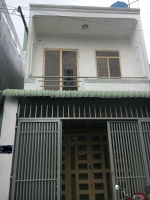 bán nhà hẻm xe hơi thới tam thôn 6. dt: 5x12m. trệt lầu. sổ hồng riêng