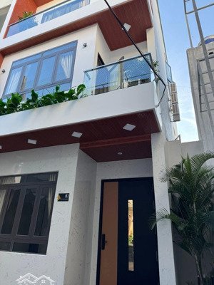 nhà 3 tầng mới xây đường mai lão bạng, quận hải châu, trung tâm thành phố đà nẵng