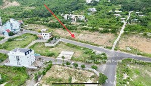 bán đất biệt thự đường triệu quang phục, hướng nam, vĩnh hòa, nha trang 300m2 (ngang 15m)-55trđ/m2