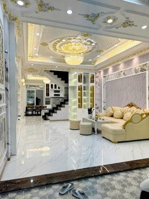 bán nhà phố vũ thạnh, 30m ra phố, dân xây, thang máy, dân xây chắc chắn, 45m2 * 5 tầng, nhỉnh 8 tỷ