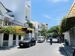 bán nhà phố đường hồng lĩnh - phước hoà giá trong tháng 6 - chốt bán 10.8 tỷ ( bao tốt thị trường )