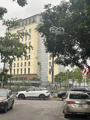 đất phân lô đại phúc, sát vietcombank, mariot dt 86m2, mt 6,5m view công viên giá 12,x tỷ