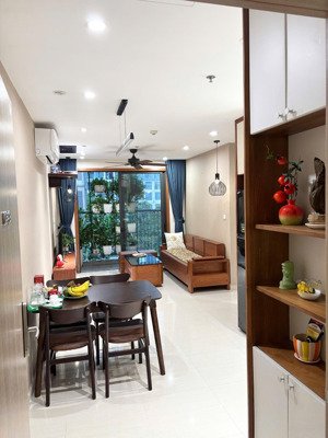 cho thuê chung cư 2pn -nội thất sang đẹp -vinhomes ocean park gia lâm-đối diện đại học vin uni