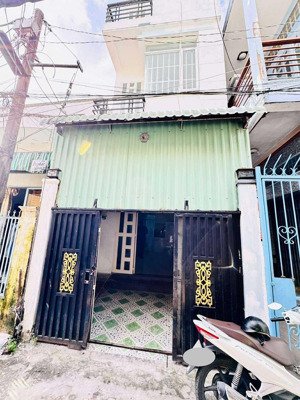bán nhà 4 phòng ngủ đường võ trường toản