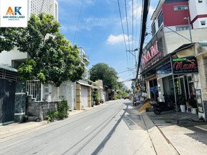 bán nhanh nhà mới xây, vị trí đẹp tại linh trung, thủ đức