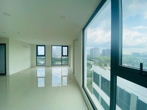 cho thuê officetel 53m2 nhà trống lavida plus, căn góc tầng cao view sông + hồ bơi