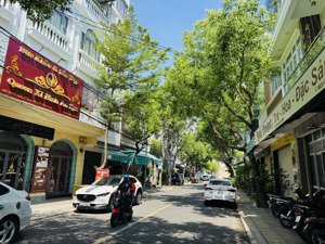 bán nhà ngay trung tâm thành phố sát trường học, mặt tiền đường thi sách - phước hoà