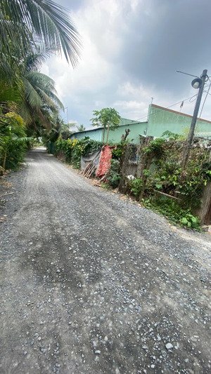 chủ kẹt ngân hàng bán gấp giá rẻ 2.888m2 trả được giá là bán