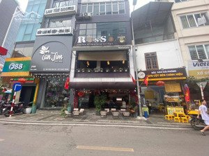 cho thuê cửa hàng, mặt bằng kinh doanh phố nguyễn huy tưởng, vị trí ngã tư đẹp, nhận diện tốt