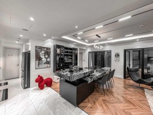 bán căn góc đẹp nhất roman plaza, 4 ngủ 3 vs, 136m2, full,nội thất xịn, tầng trung đẹp, bc đn- đb