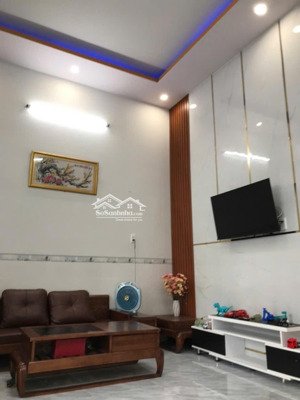 bán nhà tâm huyết xây ở về quê dt 5x20 thổ cư 100% giá chỉ 2.3 tỷ khu dc hạnh phúc