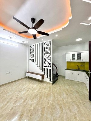 bán nhà phố dương văn bé - hai bà trưng - hà nội - sổ riêng 32m 5 tầng full nội thất giá 6,95 tỷ