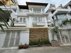 bán biệt thự đặng văn ngữ p.14, phú nhuận - dt 180m², giá chỉ 22 tỷ