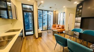 cho thuê căn hộ cao cấp tại vinhomes golden river - trung tâm quận 1 view triệu đô