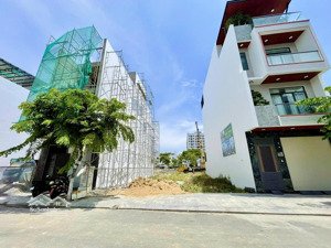 cần bán lô đất kđt vcn phước long 2, trục đường b5 rộng 13m, giá chỉ 5.8 tỷ(bao thuế)