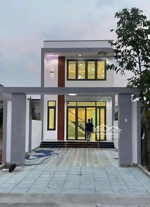 bán nhà lầu trệt và nhà gác lửng - thới hòa và mỹ phước - tp bến cát bình dương lh em 