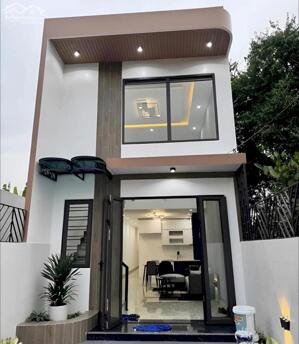 Nhà đẹp giá hời chỉ 700 triệu nằm trong dự án Hưng Long 5