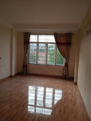 cho thuê nhà lk dọc bún văn khê hà đông, 50 m2, 3 tầng, 3 ngủ, ô tô tránh, giá chỉ 12 triệu/tháng
