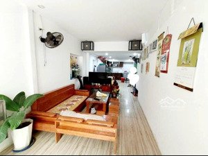 bán nhà 2 tầng kiệt trưng nữ vương sát cầu rồng trung tâm hải châu, giá chỉ 4.7 tỷ